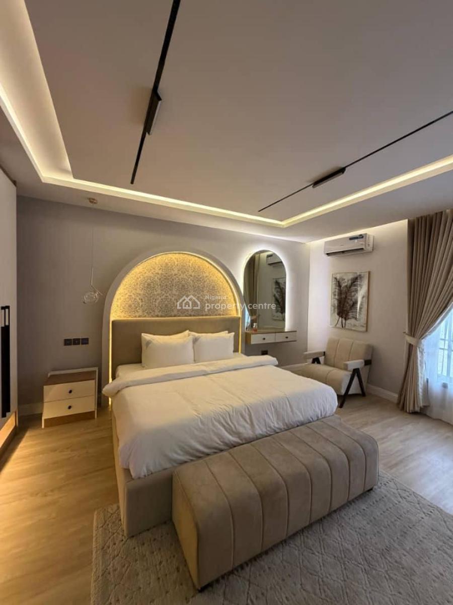 Luxury 2 Bedroom Waterfront Apartment Is Available at Admiralty Way, L, Lekki Phase 1, Lekki, Lagos, Flat / Apartment Short Let