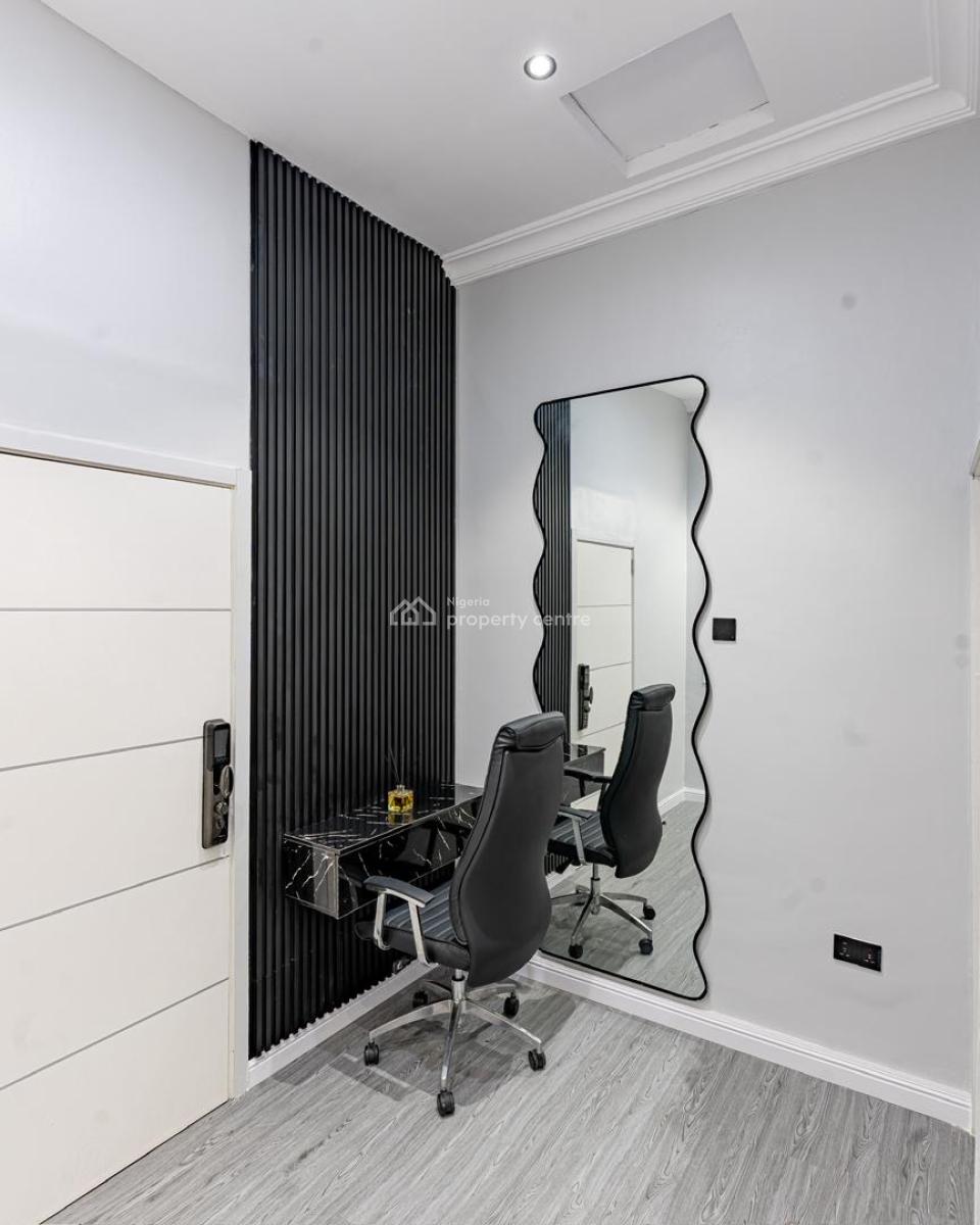 2 Bedroom Apartment with Swimming Pool, Gym, Snooker Board, Table, Parkview, Ikoyi, Lagos, Flat / Apartment Short Let