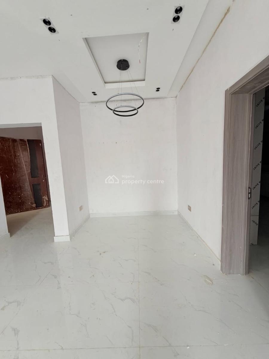 Spacious 4 Bedroom Apartment with Pool, Gym and Bq, Ikeja Gra, Ikeja, Lagos, Block of Flats for Sale