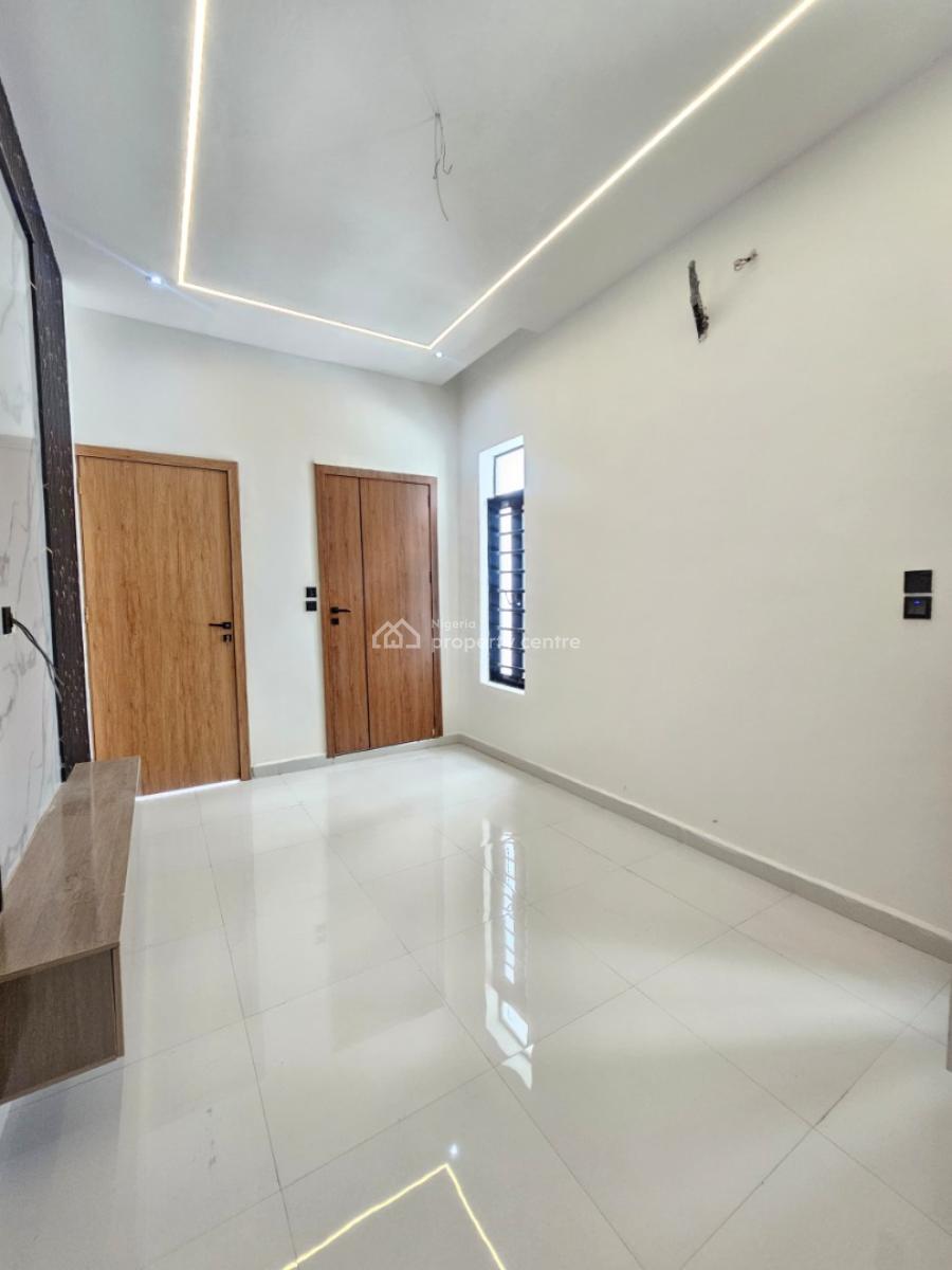 Luxurious 5-bedrooms Fully Detached Duplex with Swimming Pool, Orchid, Lekki, Lagos, Detached Duplex for Sale