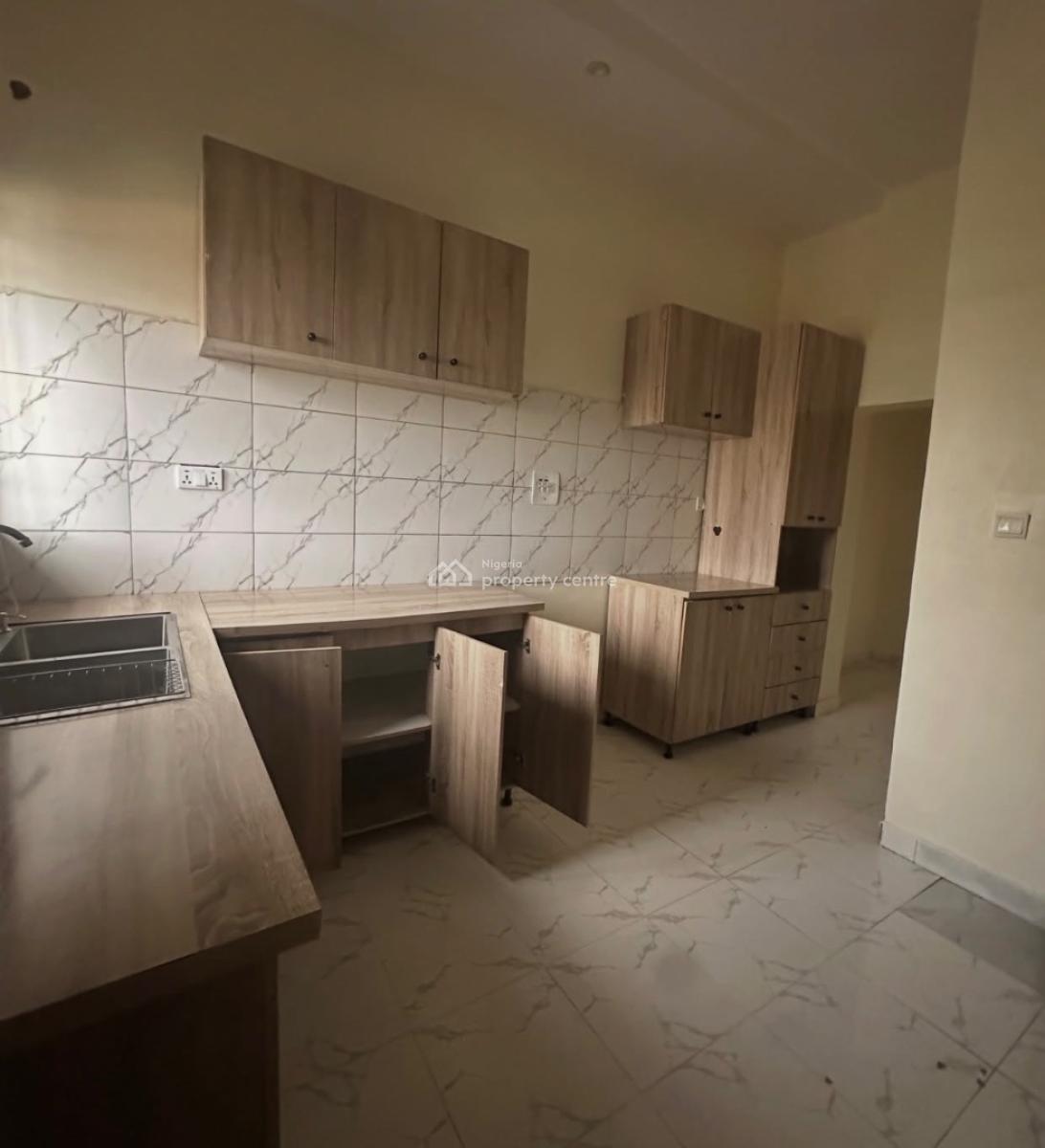 Neatly Built 2 Bedroom Flat  Jahi, Jahi, Jahi, Abuja, Flat / Apartment for Rent