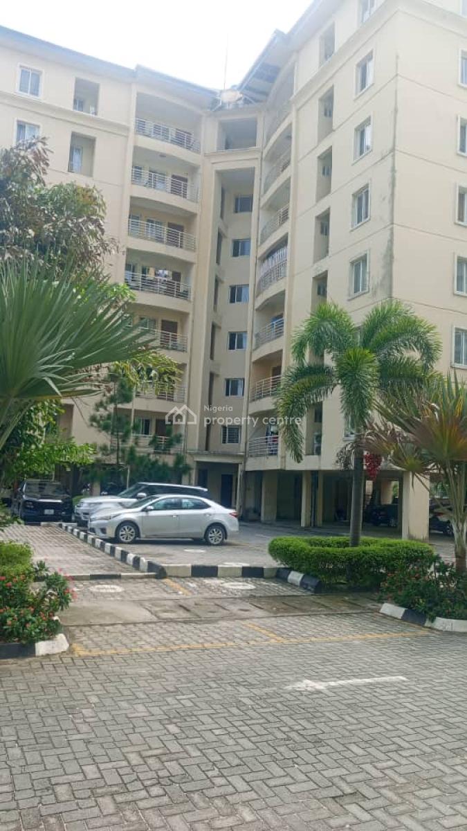 Fully Serviced Service 3 Bedroom Flat with B/q, Safe Court Salem, Ikate, Lekki, Lagos, Flat / Apartment for Rent