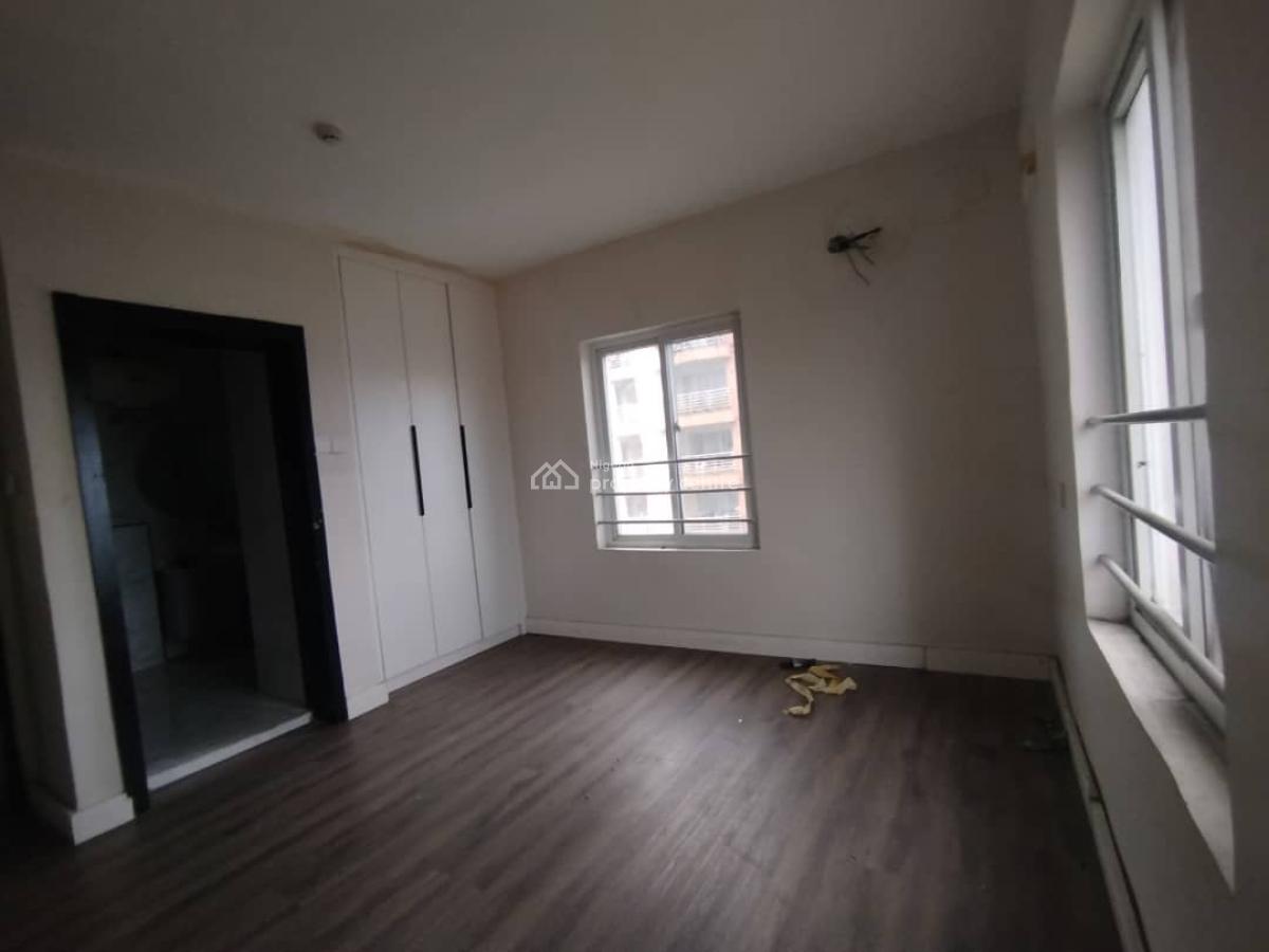 Fully Serviced Service 3 Bedroom Flat with B/q, Safe Court Salem, Ikate, Lekki, Lagos, Flat / Apartment for Rent