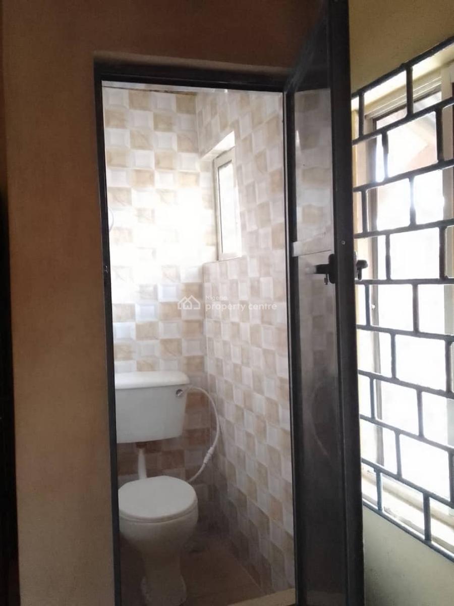 Spacious, Ground Floor Mini Flat, Atunrashe Estate Gbagada, Gbagada, Lagos, Mini Flat (room and Parlour) for Rent