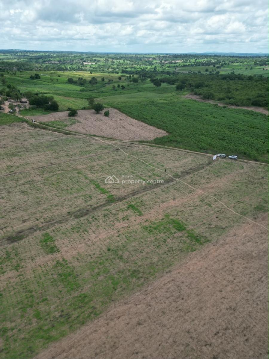 Dry Acres of Land for Farming, Abeokuta North, Ogun, Commercial Land for Sale