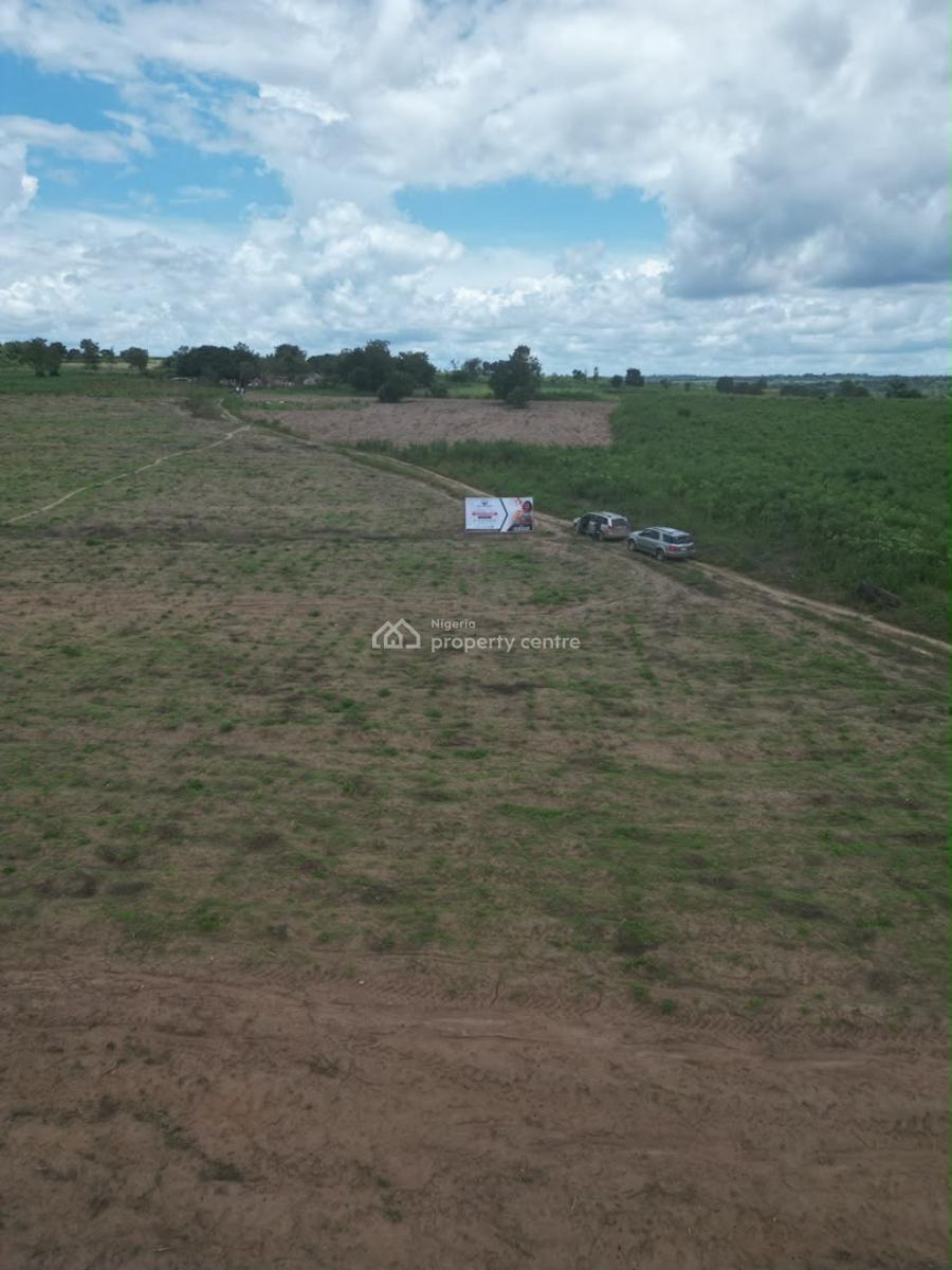Dry Acres of Land for Farming, Abeokuta North, Ogun, Commercial Land for Sale