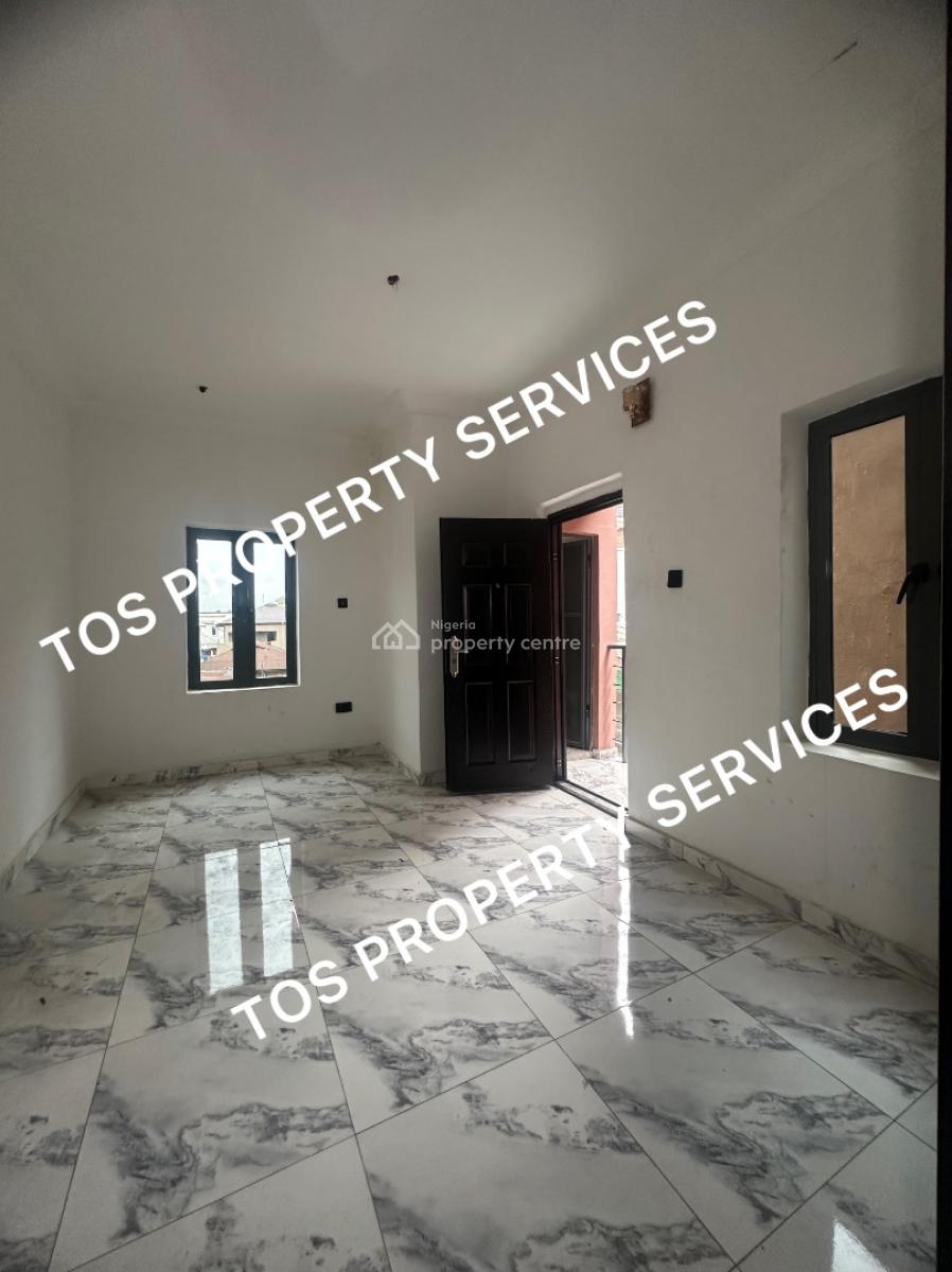 Fresh Miniflat (upstairs), Yaba, Yaba, Lagos, Mini Flat (room and Parlour) for Rent