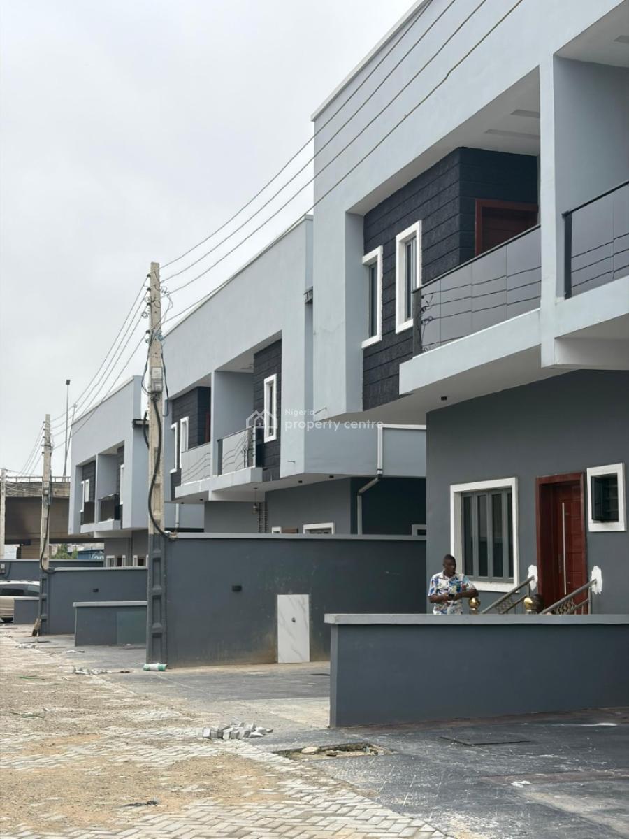 4bedroom Semi-detached Duplex, Abigails Court Ojodu Berger Lagos, Ojodu Berger, Ojodu, Lagos, Flat / Apartment for Rent