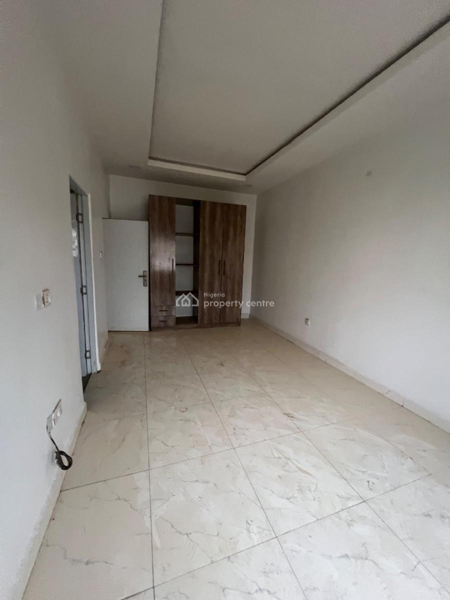 Massive 4 Bedroom Terrace with 1 Bq, Jahi, Abuja, Terraced Duplex for Rent