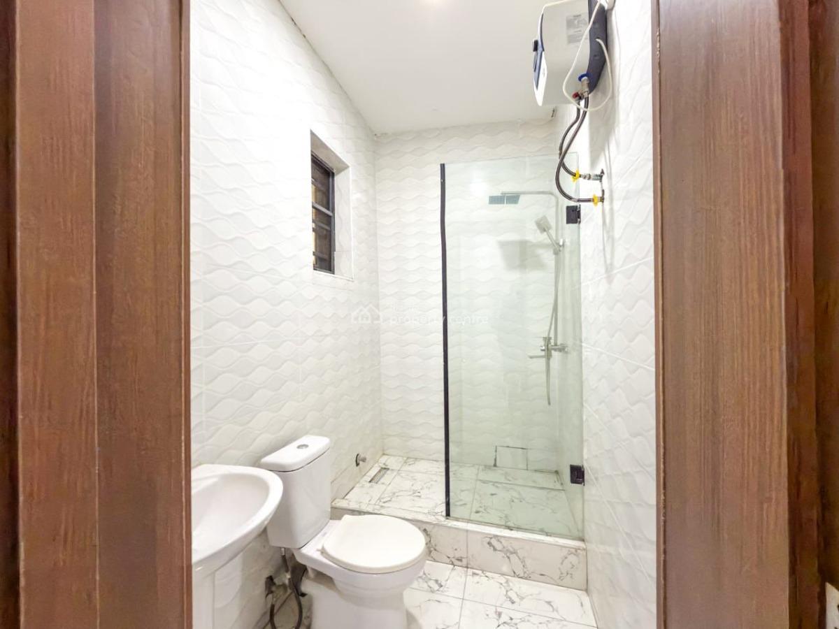Spacious 4 Bedroom Terrace Duplex with Bq, Chervon, Lekki, Lagos, Terraced Duplex for Rent