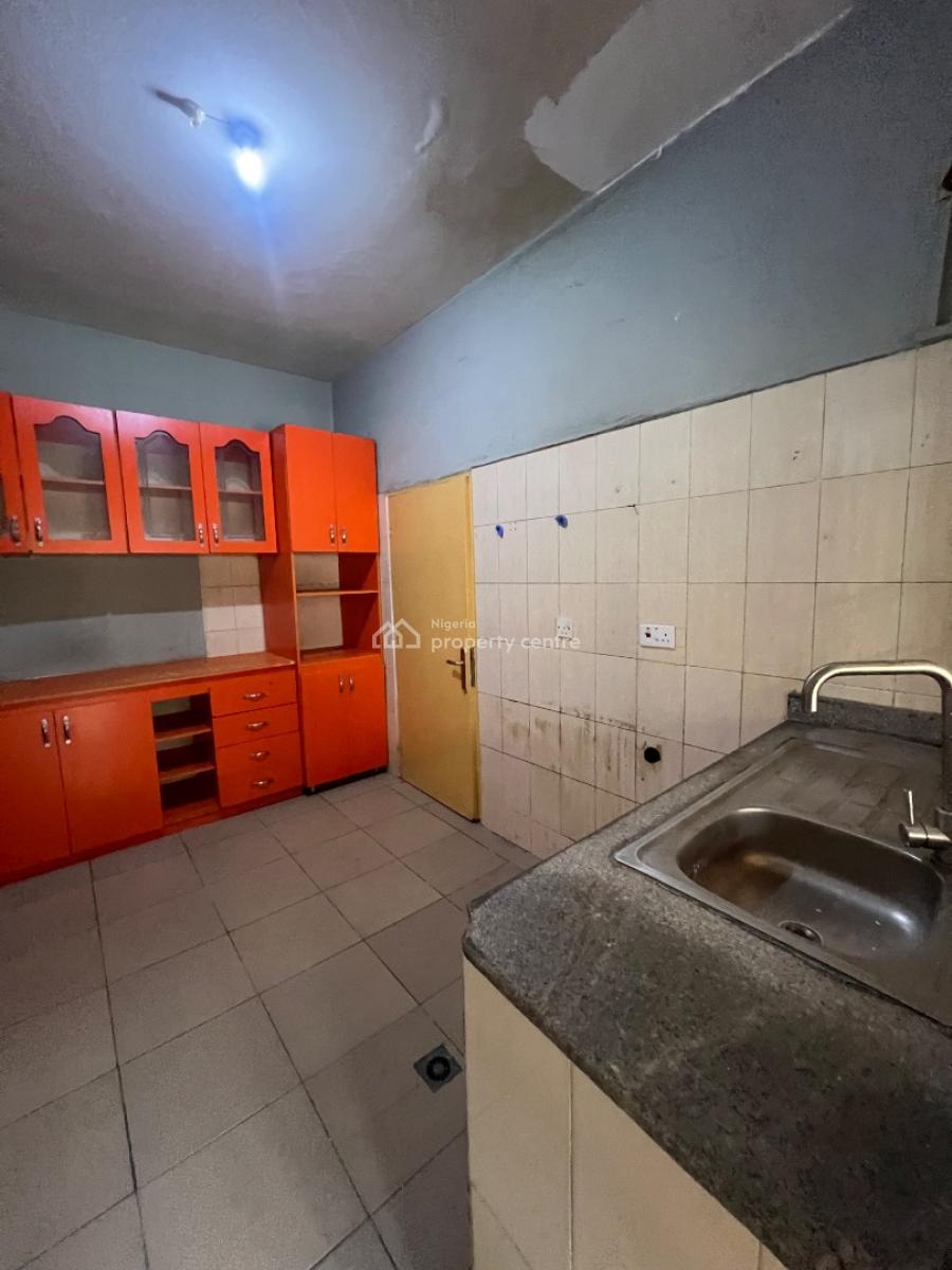 Massive 3 Bedroom Terrace with 1 Room and Parlour Bq in a Serene Estat, Jabi, Abuja, Terraced Duplex for Rent