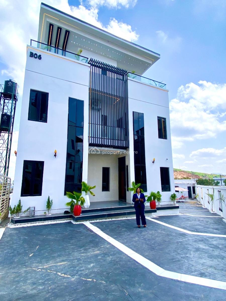 Luxury 5 Bedroom Duplex with Swimming Pool,cinema,elevator in Estate, Guzape District, Abuja, Detached Duplex for Sale