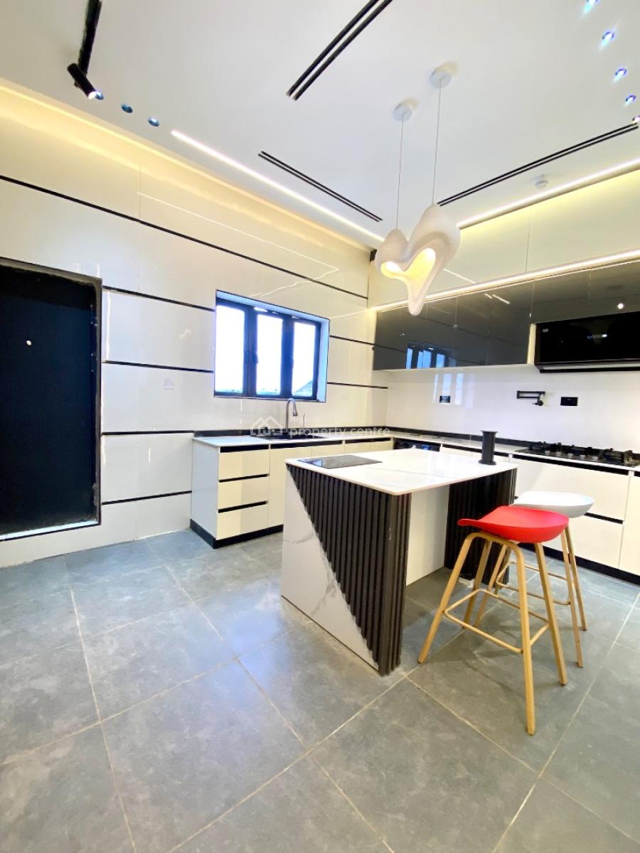 Luxury 5 Bedroom Duplex with Swimming Pool,cinema,elevator in Estate, Guzape District, Abuja, Detached Duplex for Sale