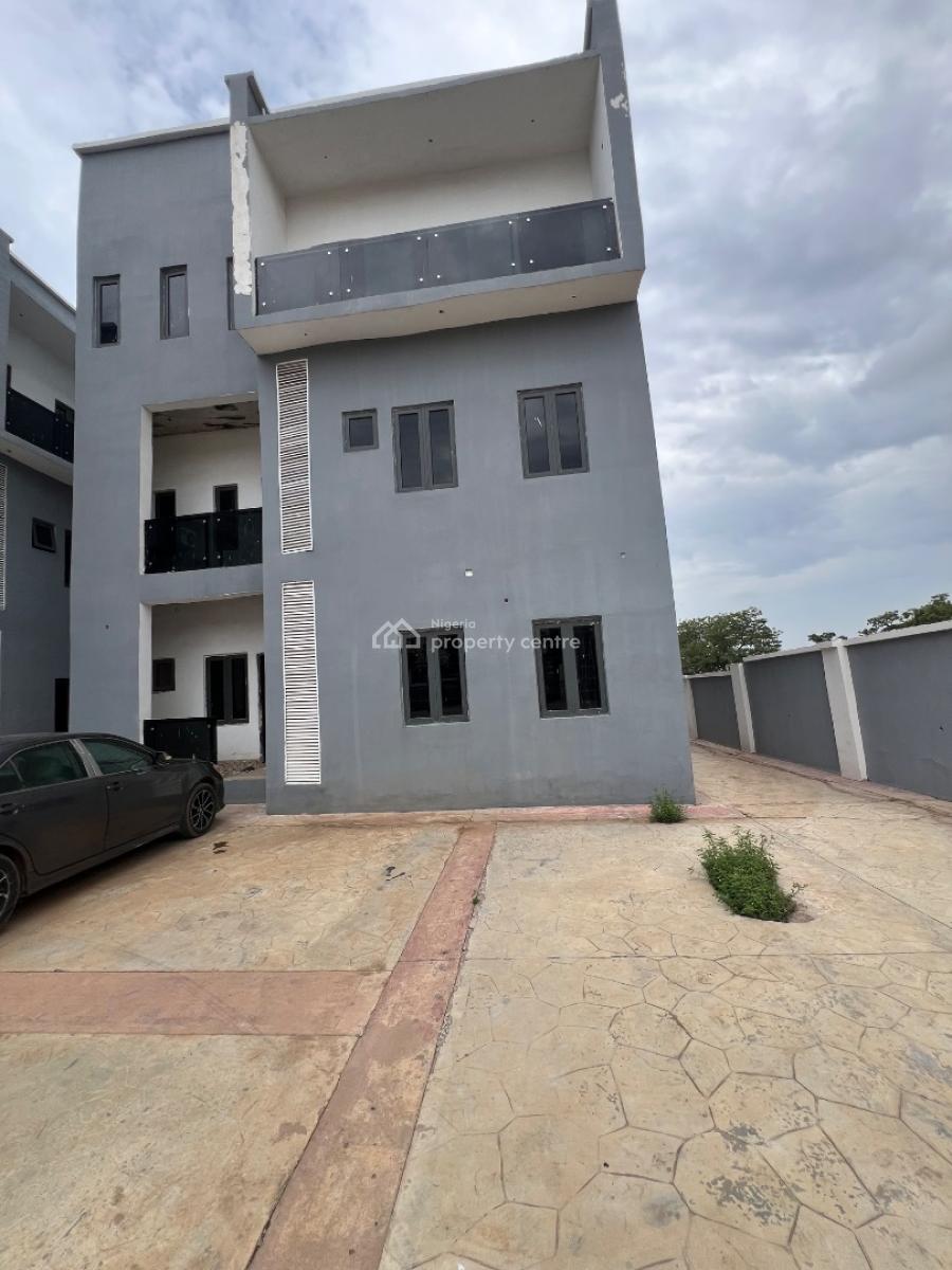 Massive 5 Bedroom Detached Duplex Corner Piece with Private Backyard, Gaduwa, Abuja, Detached Duplex for Sale