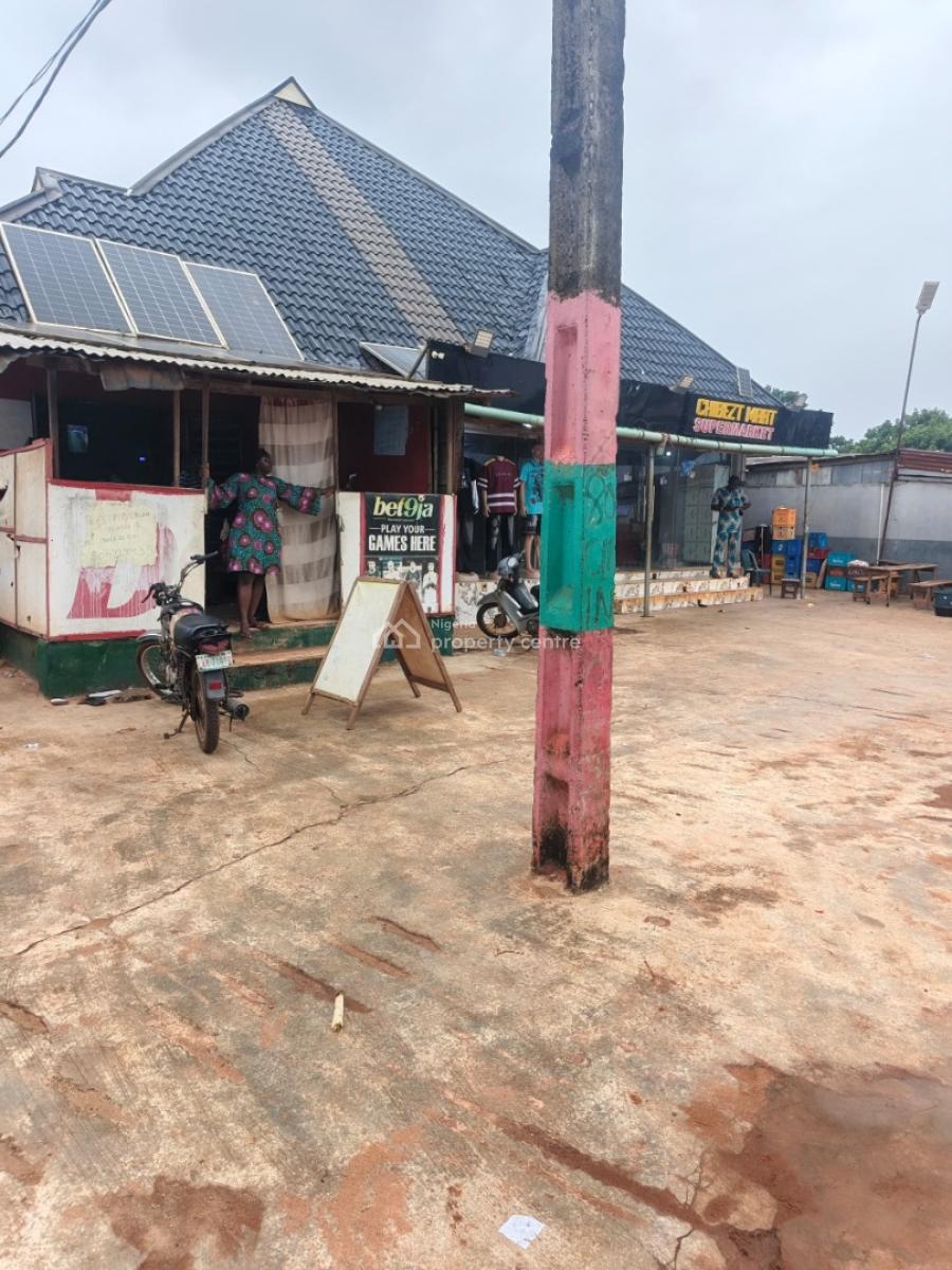 Supermarket with Club House, Facing Express Gberigbe Road, Gberigbe, Ikorodu, Lagos, Plaza / Complex / Mall for Sale