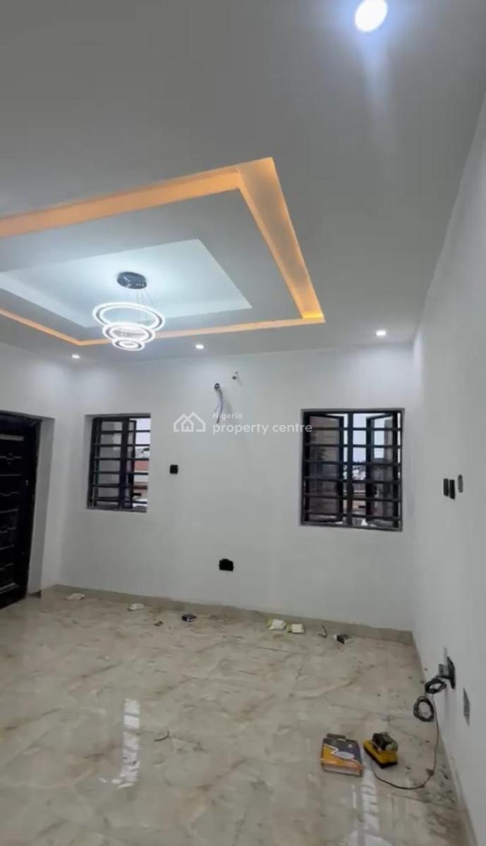 Lovely 2 Bedrooms Flat, Off Emmanuel Bus-stop, Via Adetola, Aguda, Surulere, Lagos, Flat / Apartment for Rent