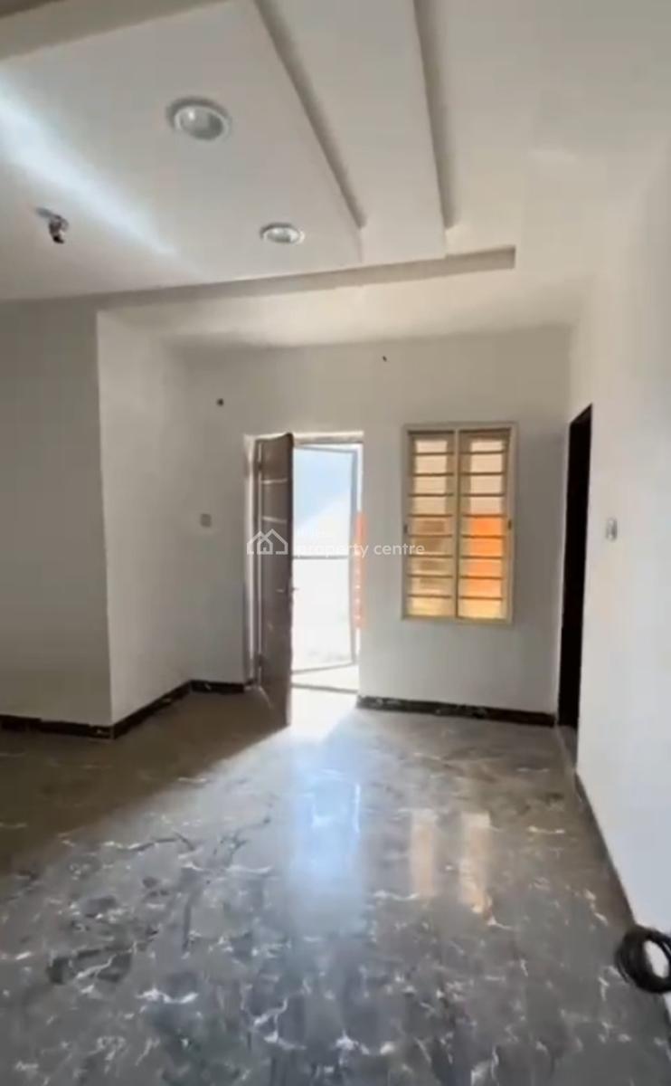 3bedroom Apartment Lifecamp, Paradise 2, Life Camp, Abuja, Flat / Apartment for Sale