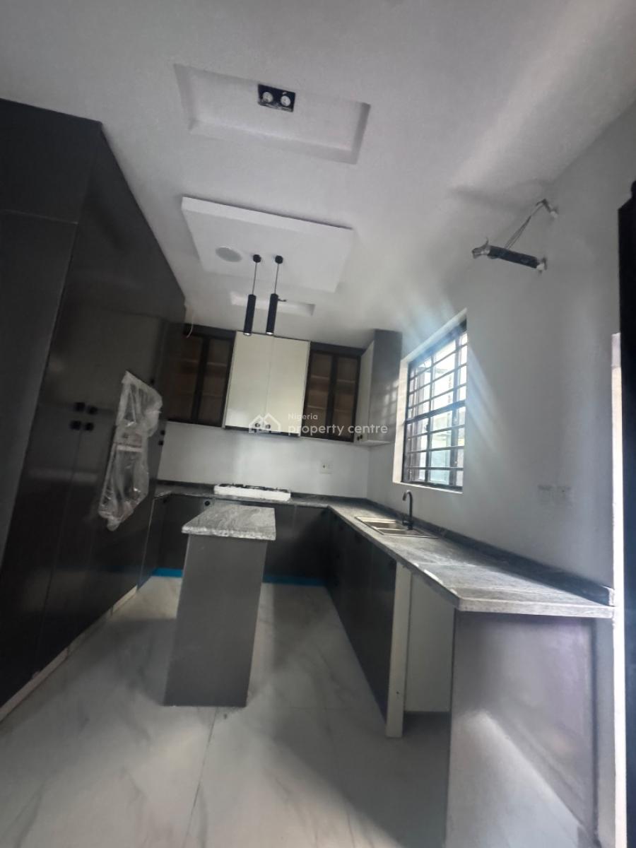 Nice Luxury 4 Bedroom Duplex Semi Detached &bq 4 Cars Parking Space, Chevron Drive Lekki Bera Estate, Lekki, Lagos, Semi-detached Duplex for Sale
