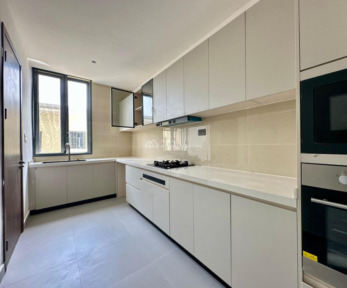 Contemporary Luxurious Designed  Serviced 2 Bedroom Flat, Lekki Phase 1, Lekki, Lagos, Flat / Apartment for Sale
