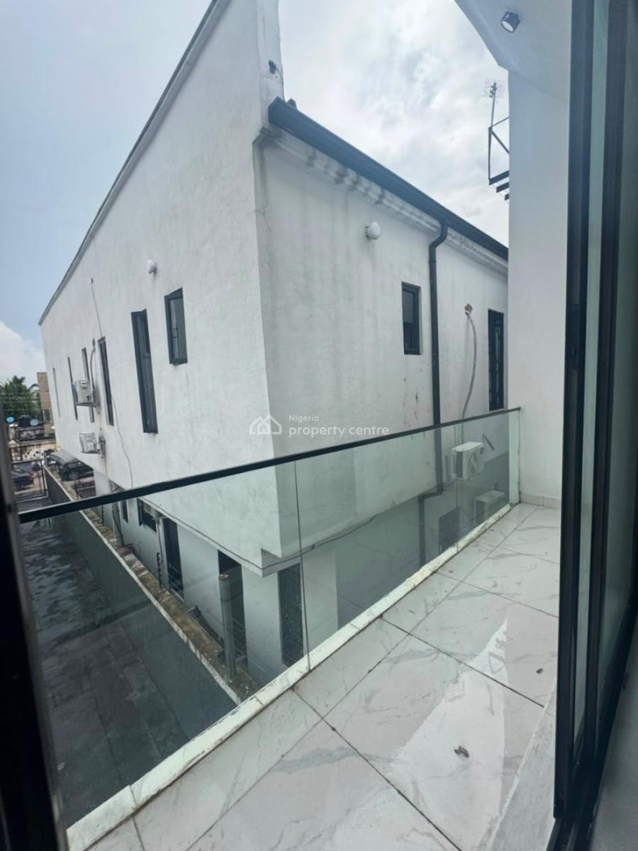 Good Deal, 4 Bedroom Semi Detached Duplex with Bq, Chevron Drive, Lekki, Lagos, Semi-detached Duplex for Sale
