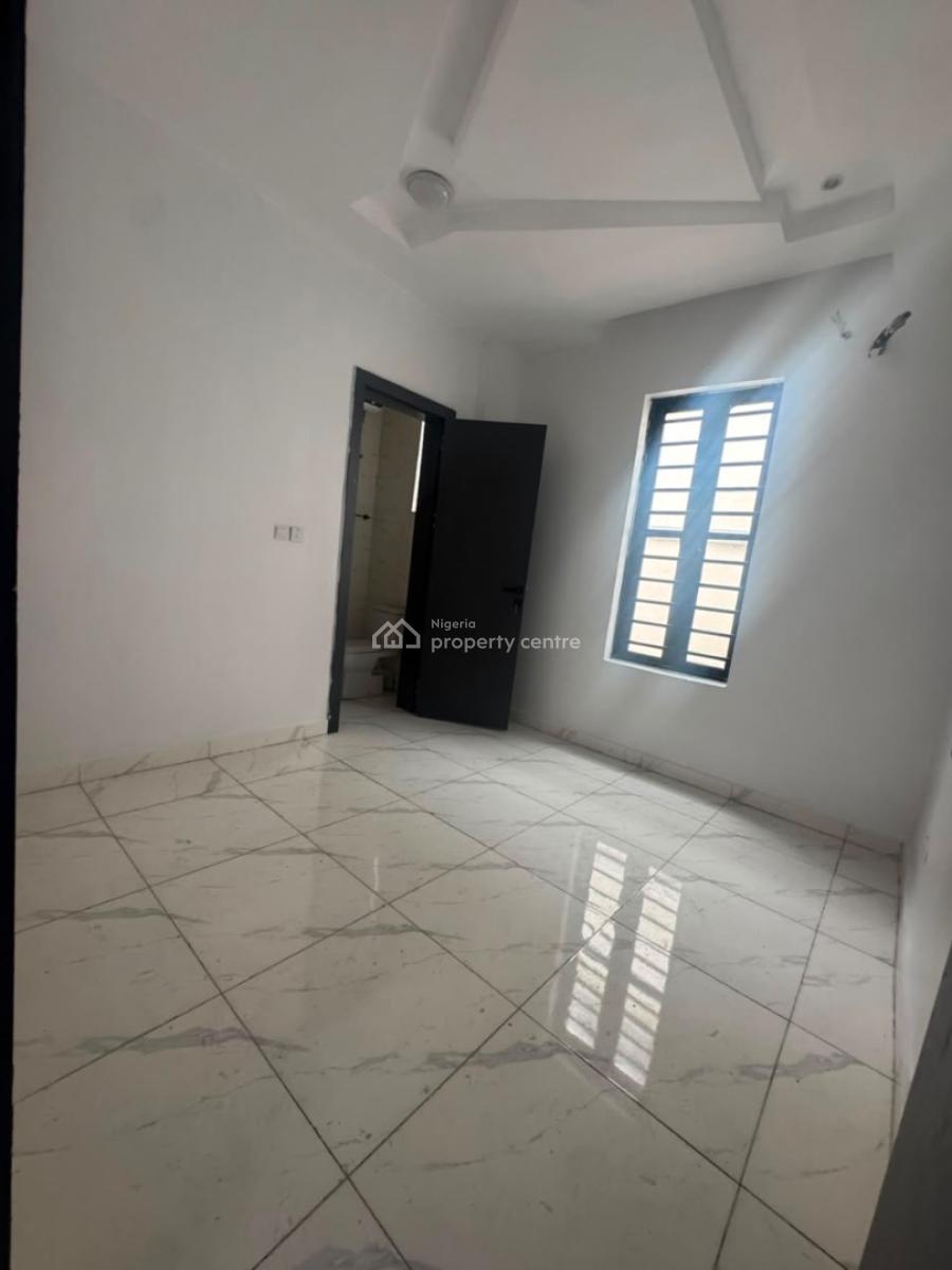 Good Deal, 4 Bedroom Semi Detached Duplex with Bq, Chevron Drive, Lekki, Lagos, Semi-detached Duplex for Sale