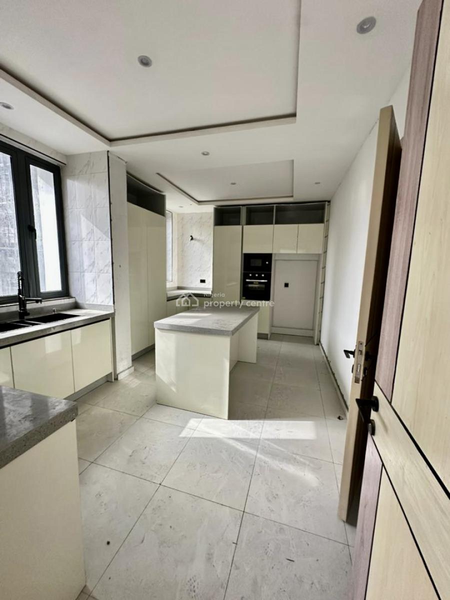 Brand New Well Built Spacious 3 Bedroom Apartment with Pool, Lekki Phase 1, Lekki, Lagos, Flat / Apartment for Sale