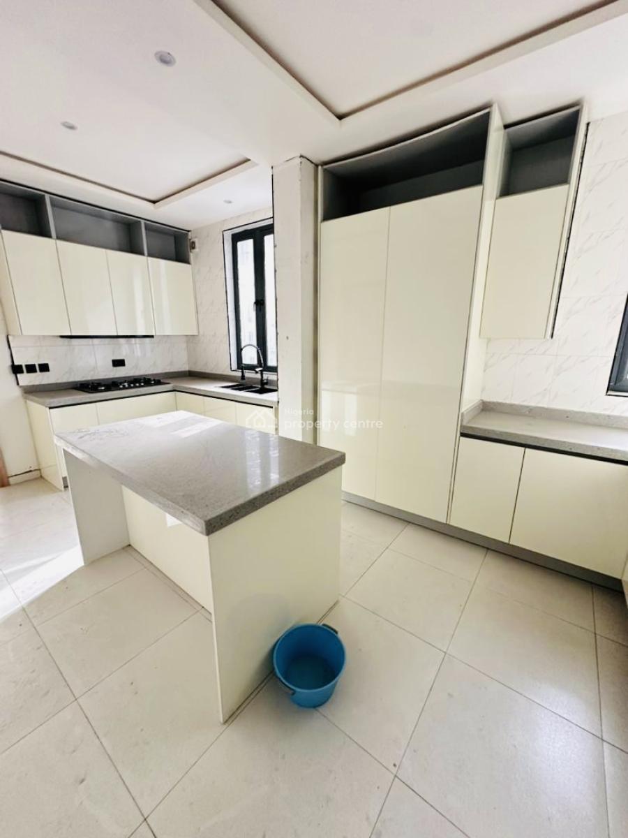 Brand New Well Built Spacious 3 Bedroom Apartment with Pool, Lekki Phase 1, Lekki, Lagos, Flat / Apartment for Sale