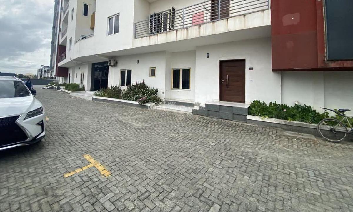 Serviced 3 Bedroom Luxury Apartment, Gated and Secured Area, Osapa, Lekki, Lagos, Flat / Apartment for Rent