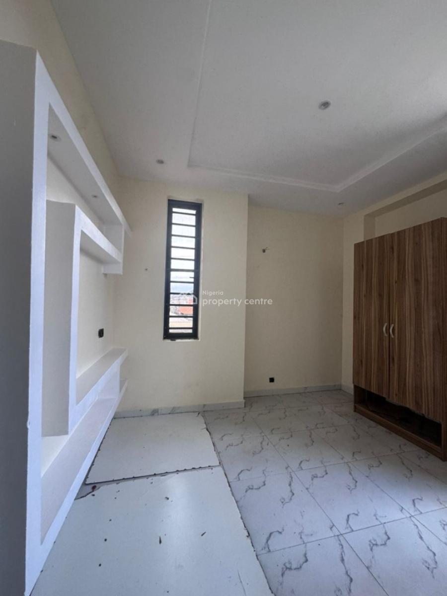 Super Spacious and Modern 2 Bedroom Apartment(video Available, Silverland, Ajah, Lagos, Flat / Apartment for Rent