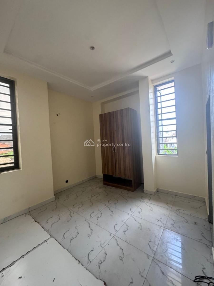 Super Spacious and Modern 2 Bedroom Apartment(video Available, Silverland, Ajah, Lagos, Flat / Apartment for Rent