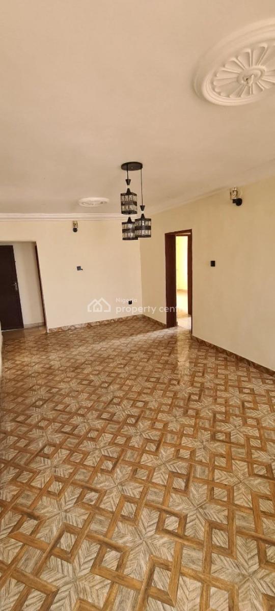 Spacious 3 Bedroom Apartment Upstairs, Off Kosoko Road, Ojodu Berger, Ojodu, Lagos, Flat / Apartment for Rent
