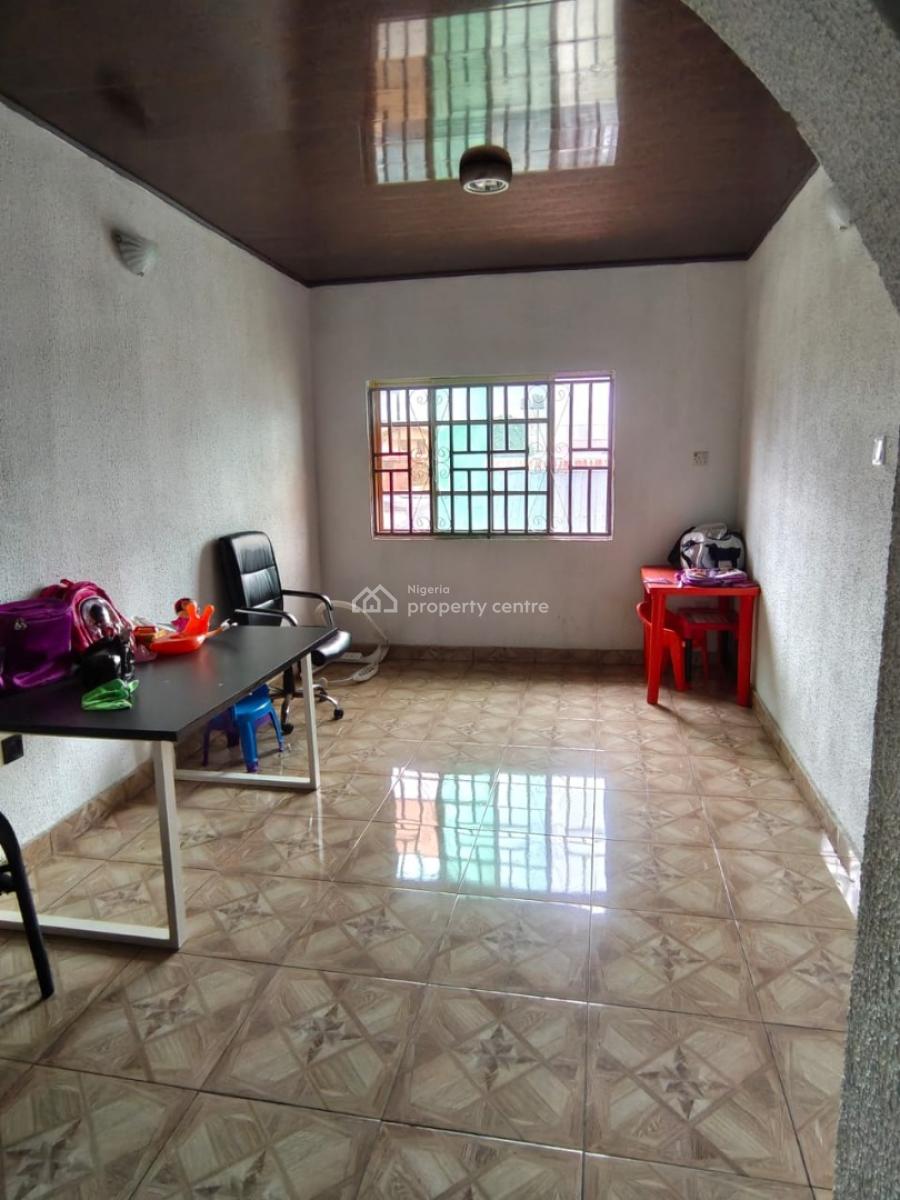Spacious 3 Bedroom Apartment, Ado Road, Ajah, Lagos, Flat / Apartment for Rent