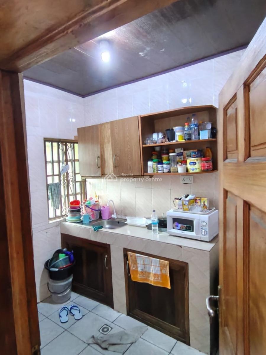 Spacious 3 Bedroom Apartment, Ado Road, Ajah, Lagos, Flat / Apartment for Rent