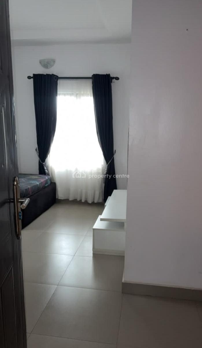 Luxury Shared Apartment (2 Bedroom). Just 2 Tenants., Igbo Efon, Lekki, Lagos, Flat / Apartment for Rent