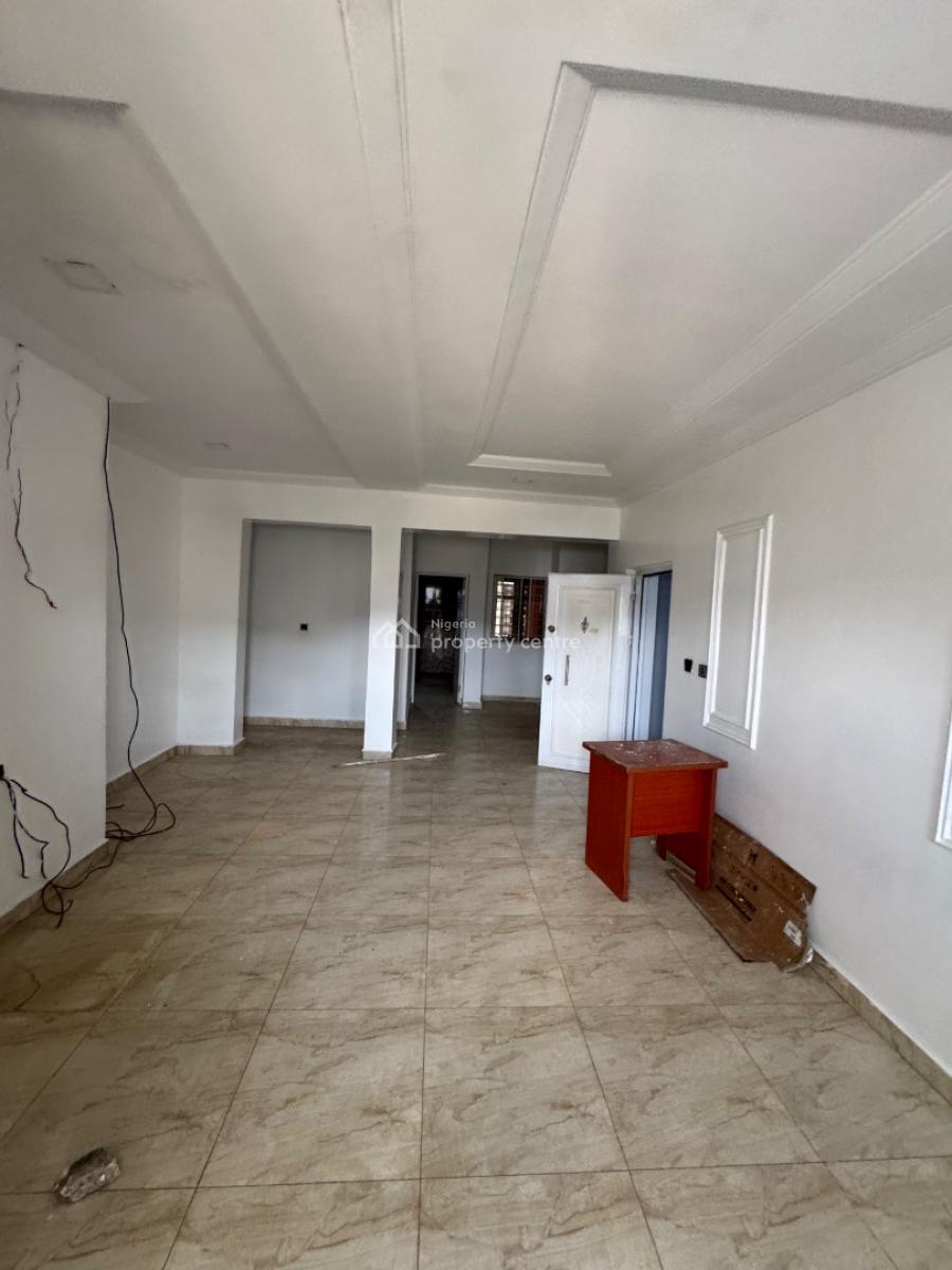 Standard 2 Bedroom Apartment with Visitors Toilet and Balcony, Katampe Main, Katampe, Abuja, Flat / Apartment for Sale