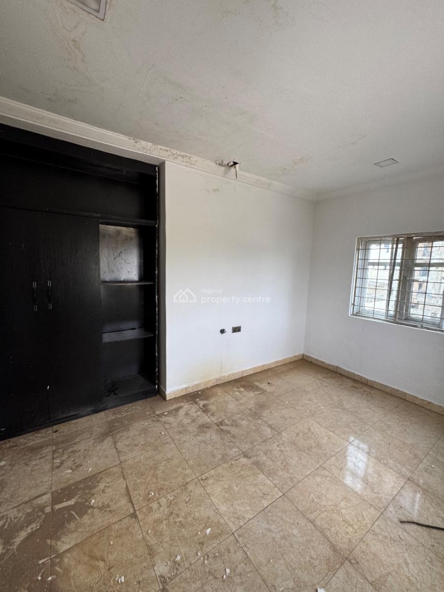 Standard 2 Bedroom Apartment with Visitors Toilet and Balcony, Katampe Main, Katampe, Abuja, Flat / Apartment for Sale