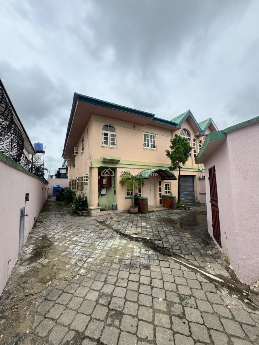 Well Maintained, Tastefully Finished Five (5) Bedroom Semi Detached Du, Off Admiralty, Lekki Phase 1, Lekki, Lagos, Semi-detached Duplex for Rent