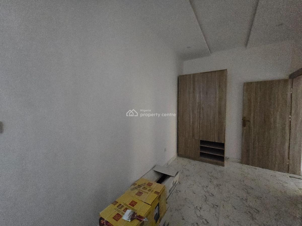 Well Finished & Fully Serviced Two (2) Bedroom Flat, Lekki Phase 1, Lekki, Lagos, Flat / Apartment for Rent