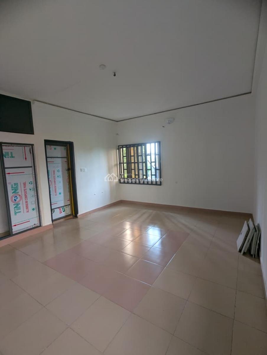 a Clean Three (3) Bedroom Flat, Osongama Estate, Uyo, Akwa Ibom, House for Rent