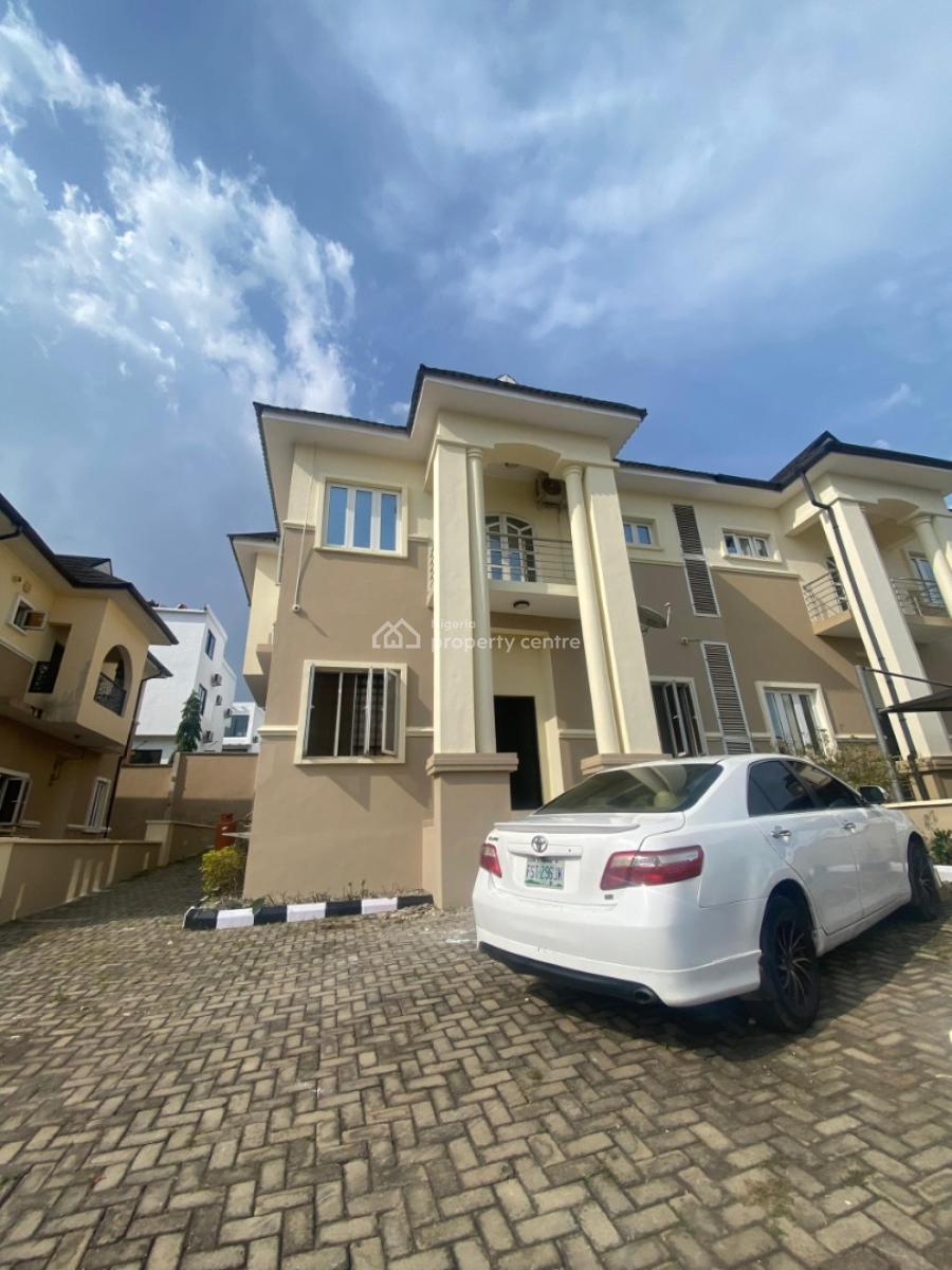 Neat, Beautiful & Fully Furnished 4 Bedroom Duplex with a Bq, Olive Court, Agodi Gra, Agodi, Ibadan, Oyo, Detached Duplex for Rent
