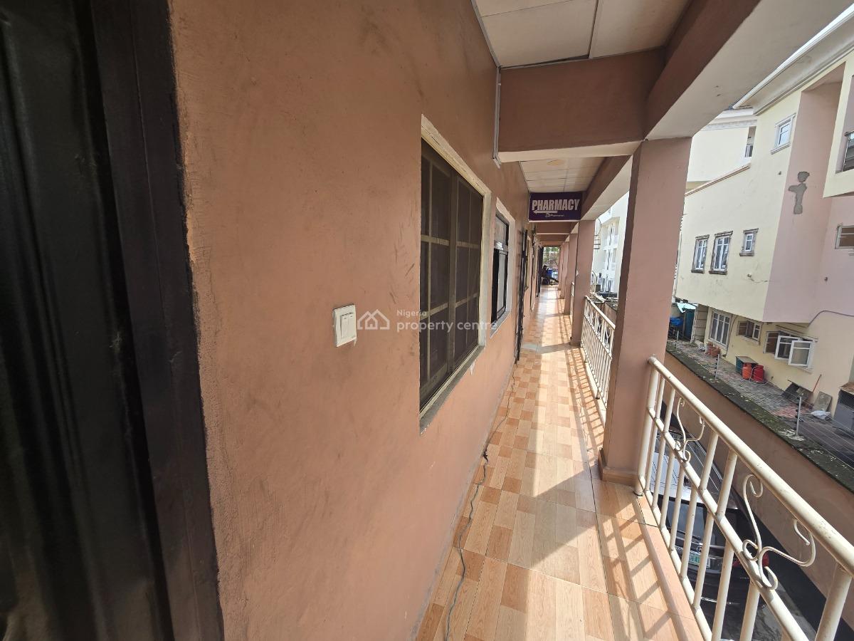 Well Finished Office Spaces, Lekki Phase 1, Lekki, Lagos, Plaza / Complex / Mall for Rent