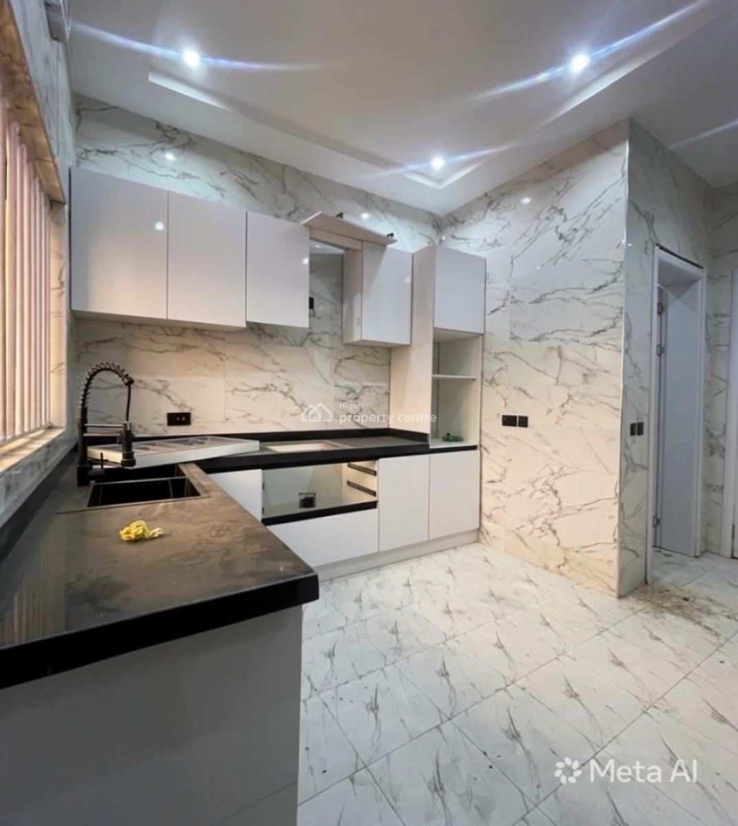 3 Bedroom Apartment, Lekki Phase 1, Lekki, Lagos, Flat / Apartment for Rent