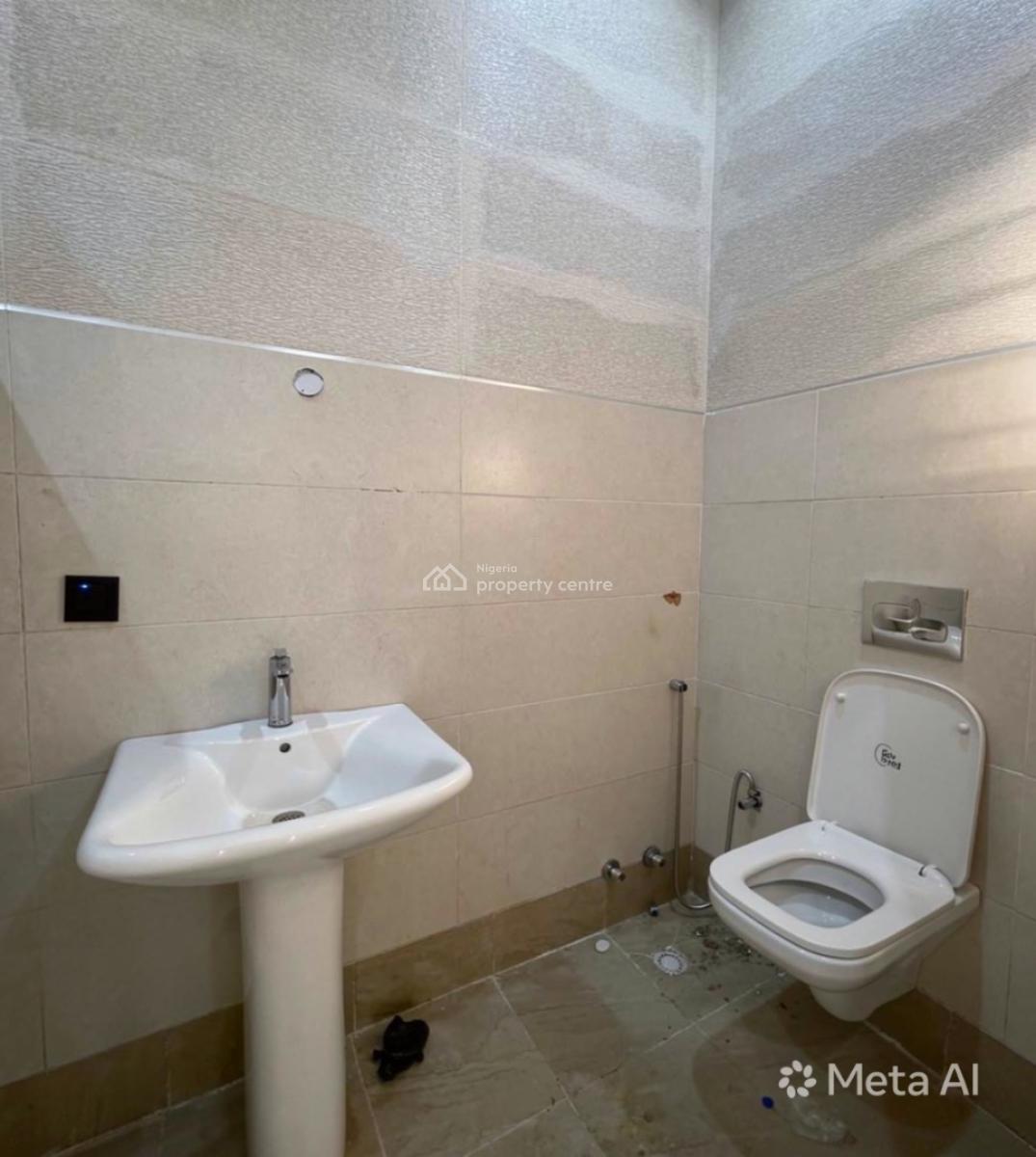 3 Bedroom Apartment, Lekki Phase 1, Lekki, Lagos, Flat / Apartment for Rent