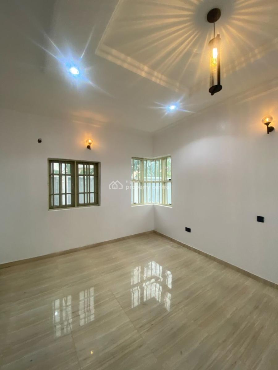 Standard 3 Bedroom Apartment, Off Peaceland Ogombo, Ajah, Lagos, Flat / Apartment for Rent