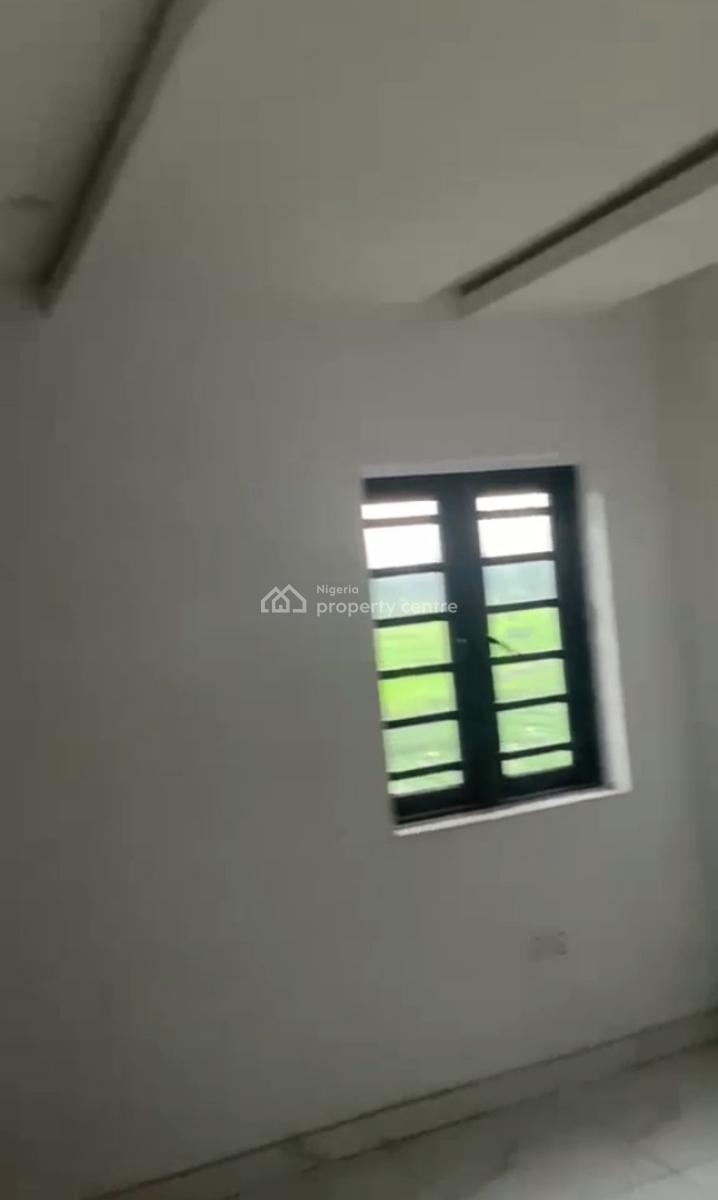 Well-maintained 4-bedroom Terrace Duplex, Off Western Avenue, Surulere, Lagos, Terraced Duplex for Rent