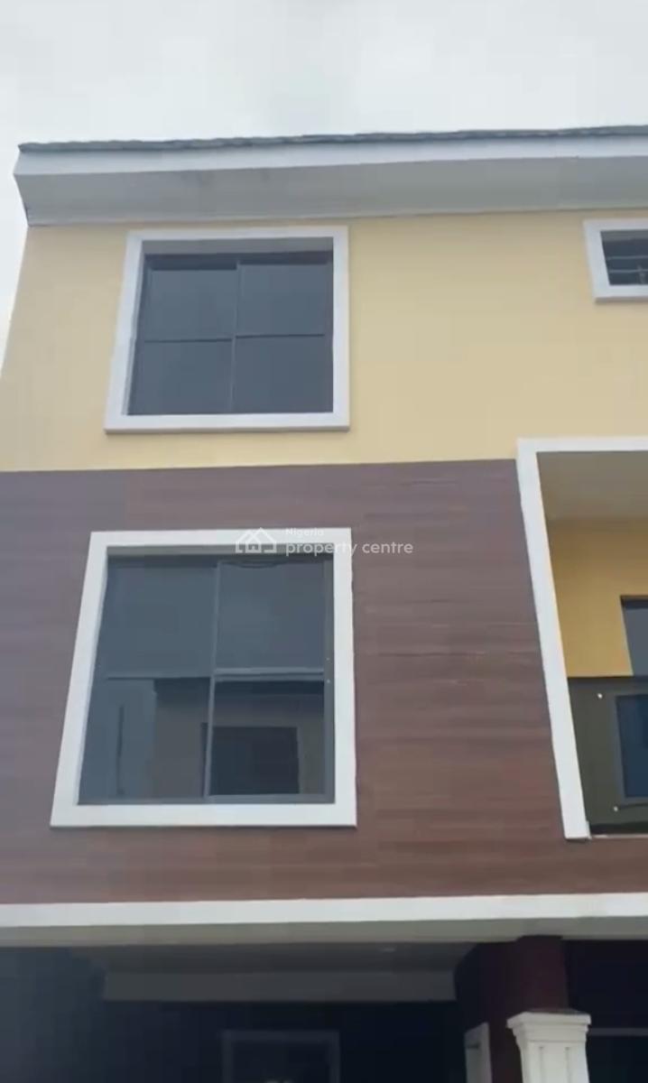 Well-maintained 4-bedroom Terrace Duplex, Off Western Avenue, Surulere, Lagos, Terraced Duplex for Rent