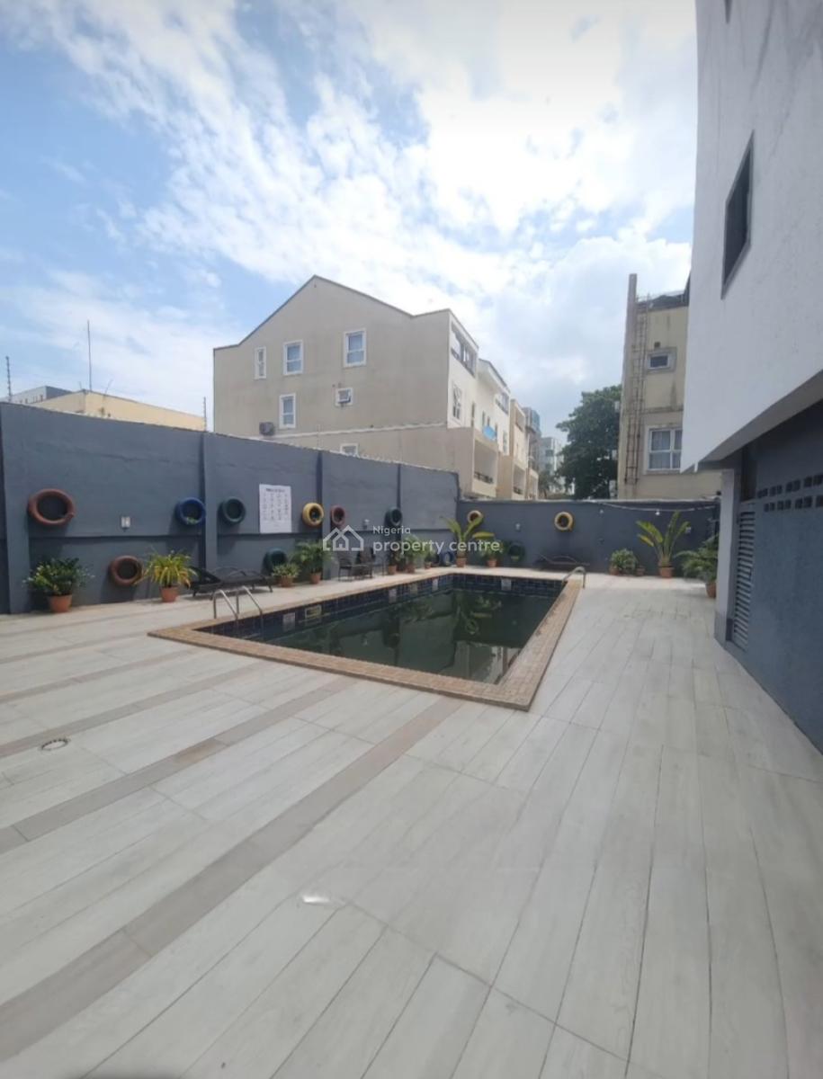Spacious 3 Bedroom Flat with Bq, Off Gerrard Road, Old Ikoyi, Ikoyi, Lagos, Flat / Apartment for Rent