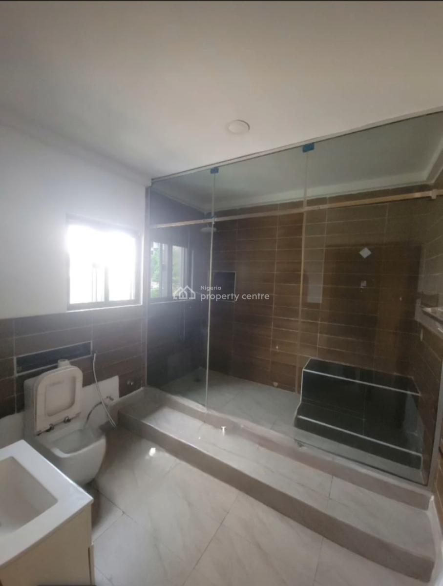 Spacious 3 Bedroom Flat with Bq, Off Gerrard Road, Old Ikoyi, Ikoyi, Lagos, Flat / Apartment for Rent