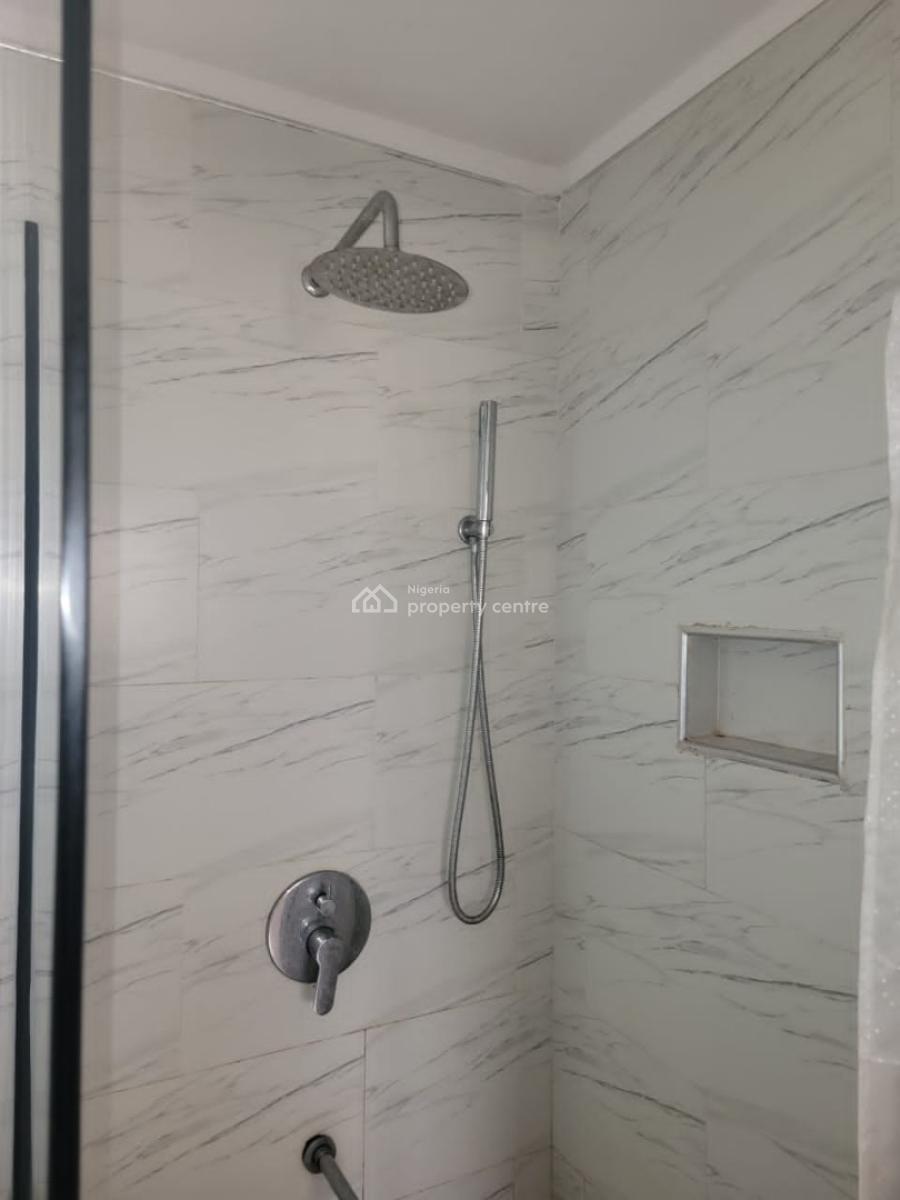 a Lovely 2 Bedrooms Apartment, Lekki County Home Ikota., Lekki, Lagos, Flat / Apartment for Rent