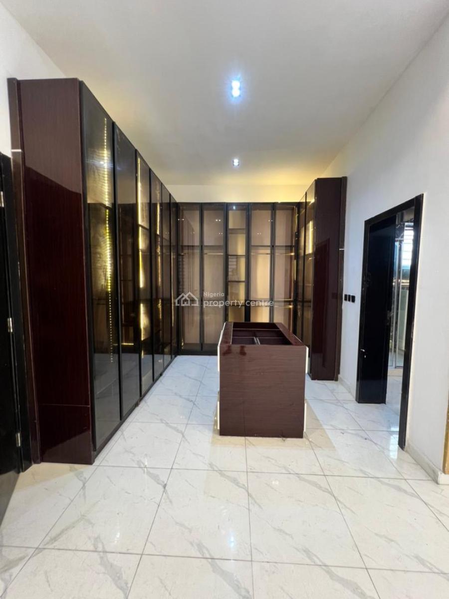 Well Built 5 Bedroom Detached Duplex Plus Two Kitchens, Lekki, Lagos, Detached Duplex for Sale